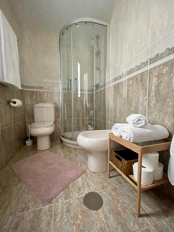Apartamento Jardin De San Feliz / Fontan Oviedo Bagian luar foto